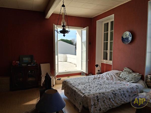 Biens de prestige à vendre Pauillac : 350 000 € - AJP Pauillac Immobilier