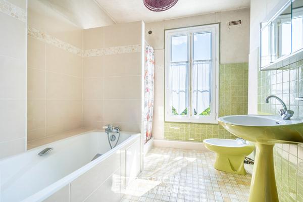 Maison de charme à réinventer