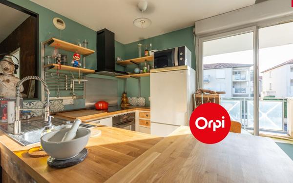 Appartement à vendre    4 pièces • 72,50 m2 Saint-Priest