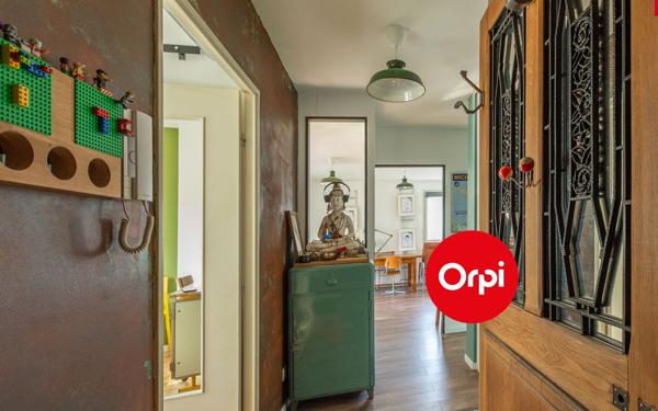 Appartement à vendre    4 pièces • 72,50 m2 Saint-Priest