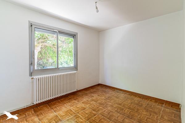 Maison 353 760 € Villenave-d'Ornon 5 p 95 m² DPE D