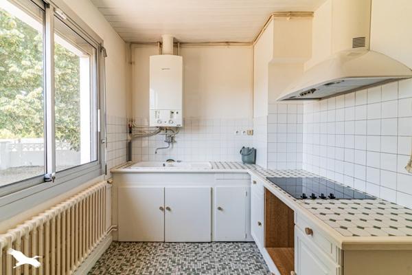 Maison 353 760 € Villenave-d'Ornon 5 p 95 m² DPE D