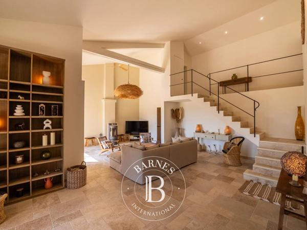 Gordes, Maison 5 Chambres -  220 m² à vendre