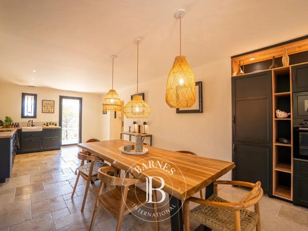 Gordes, Maison 5 Chambres -  220 m² à vendre