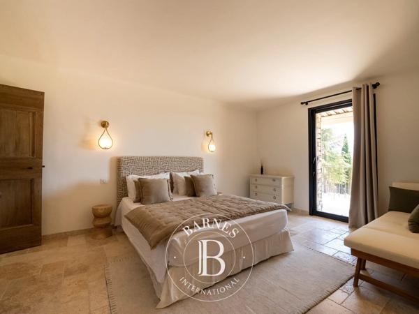 Gordes, Maison 5 Chambres -  220 m² à vendre