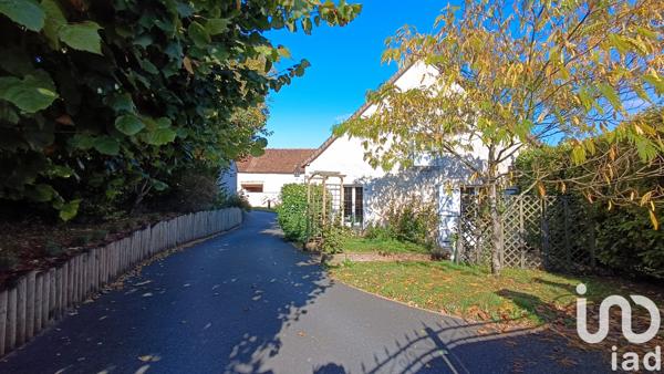 Maison à vendre 9 pièces 222 m² Saint-Genou