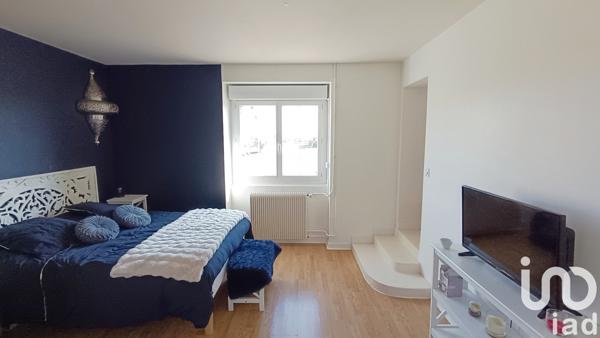 Maison à vendre 9 pièces 222 m² Saint-Genou