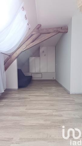 Maison à vendre 9 pièces 222 m² Saint-Genou