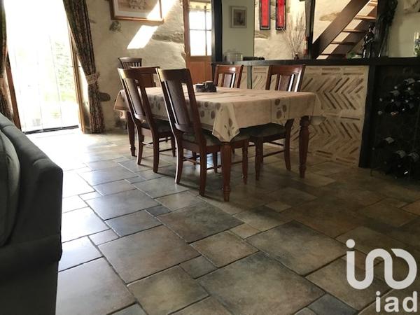 Maison à vendre 10 pièces 352 m² Maché