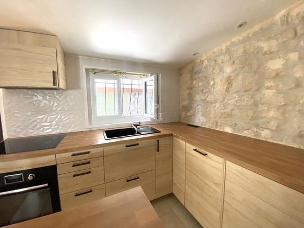 Appartement Nanterre 3 pièce(s) 55.92 m2 283 500 € **  - Référence  15494