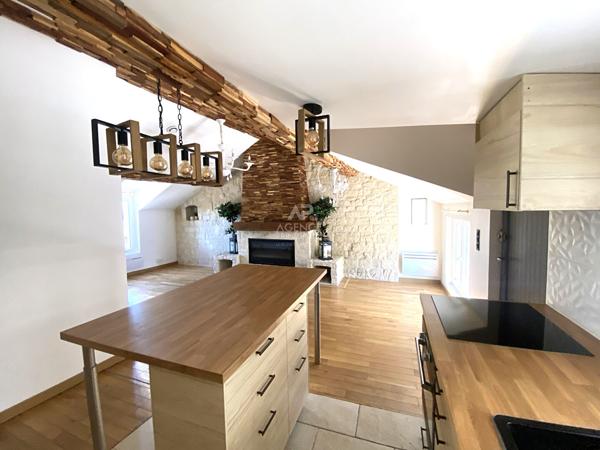 Appartement Nanterre 3 pièce(s) 55.92 m2 283 500 € **  - Référence  15494