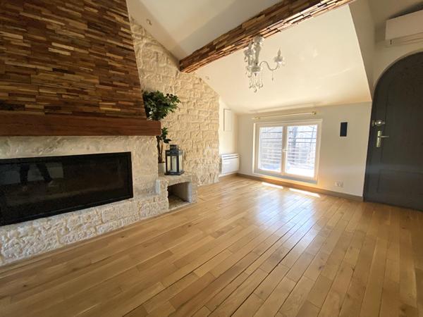 Appartement Nanterre 3 pièce(s) 55.92 m2 283 500 € **  - Référence  15494