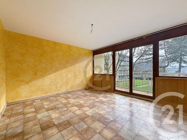 Appartement T4 à vendre  4 pièces - 75,50 m2 VELIZY VILLACOUBLAY - 78