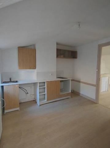 Appartement 2 pièces                                        - 42000 Saint-Étienne Réf : 12259