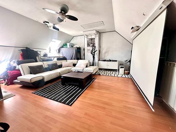 Pavillon 4 chambres centre Bussy, rare!!