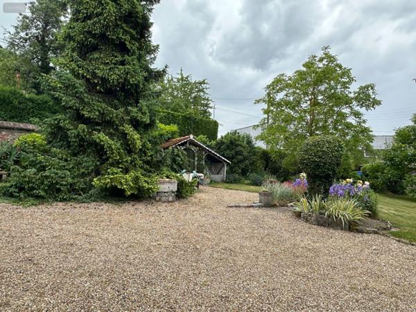 Maison à restaurer à vendre à Amfreville-la-Mi-Voie en Seine-Maritime (76920), ref : 014/932