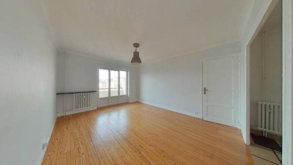 Appartement 3 pièces                                        - 42000 Saint-Étienne Réf : 12360
