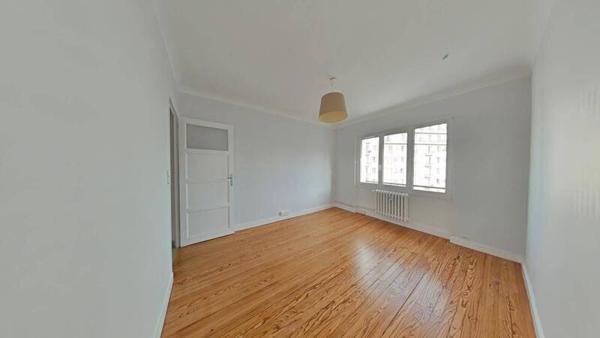 Appartement 3 pièces                                        - 42000 Saint-Étienne Réf : 12360