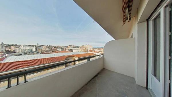 Appartement 3 pièces                                        - 42000 Saint-Étienne Réf : 12360