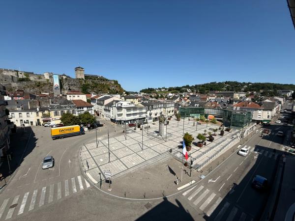 Appartement Bourgeois dans résidence de standing avec ascenseur