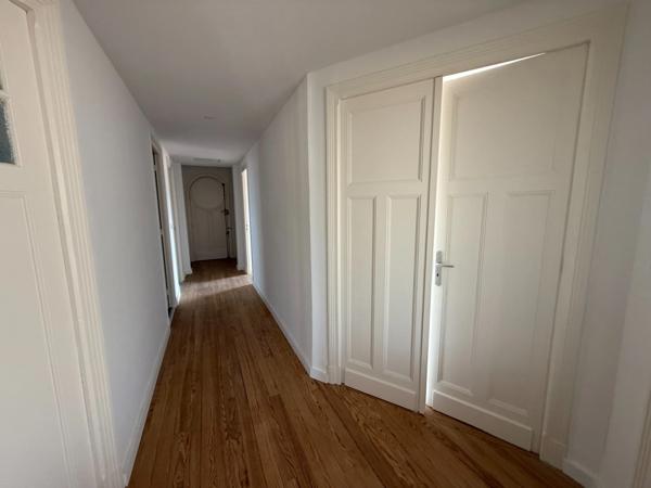 Appartement Bourgeois dans résidence de standing avec ascenseur