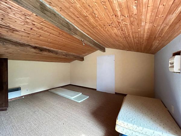 MAISON DE CAMPAGNE LA CRECHE - 5 pièce(s) - 133 m2, La creche 79260