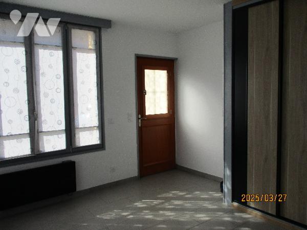 VOUZIERS, une maison d'habitation entièrement rénovée