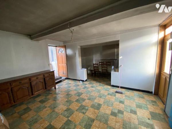 Maison à Trith Saint Léger proche Valenciennes 2 chambres, grenier aménageable, jardin