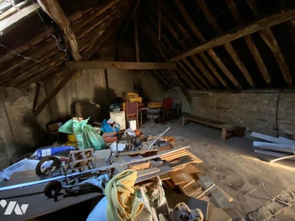 Maison à Trith Saint Léger proche Valenciennes 2 chambres, grenier aménageable, jardin