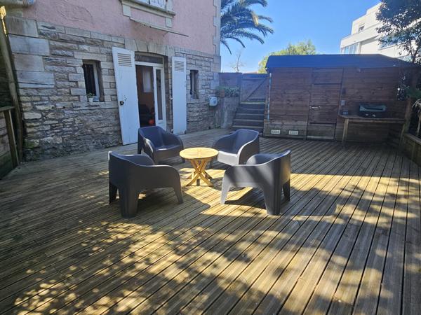 Appartement
                                                                                                                                                                                                                                                                                                                        2 pièce(s)                                                                                                                                                                                                          1 chambre(s)                                                                                                                                                                                                          38  m²