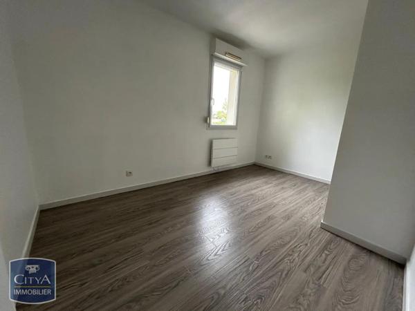 Appartement à louer 3 pièces 64m² Sablé-sur-Sarthe (72300)