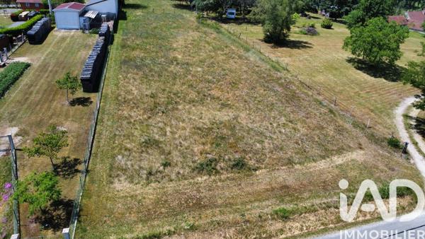 Terrain à vendre 1 500 m² Saint-Pourçain-sur-Sioule