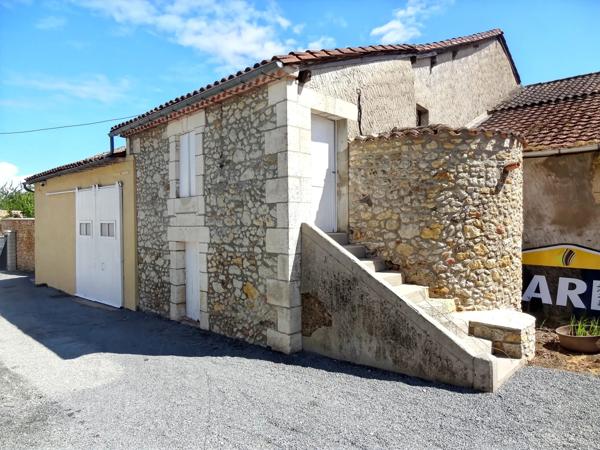 Maison Douzillac 177m2 avec dépendances