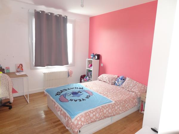 Maison Douzillac 177m2 avec dépendances