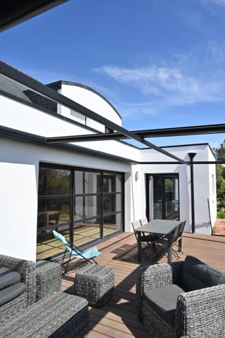 Maison à PLOEMEUR, 56270 - 7 pièces 184m²