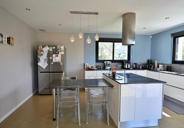Maison à PLOEMEUR, 56270 - 7 pièces 184m²