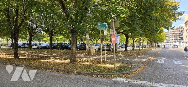 Local - bureaux à PONTARLIER