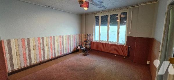 Local - bureaux à PONTARLIER