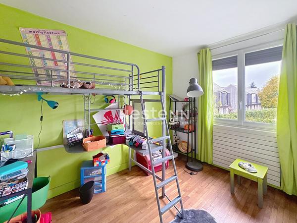 Maison à vendre à Domont - 5 pièces, 3 chambres, jardin
