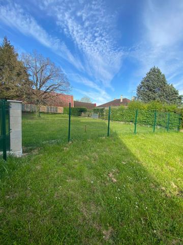 Terrain à bâtir bien situé