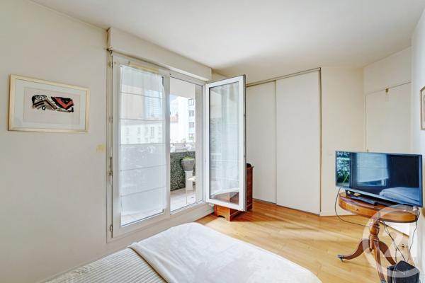 Appartement F2 à vendre  2 pièces - 47,46 m2 PARIS - 75015