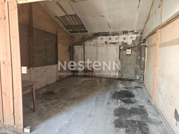 Box à louer secteur centre-ville de Fontenay-le-Comte 178m²