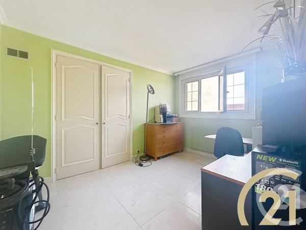 Maison à vendre  10 pièces - 160 m2 VILLEJUIF - 94