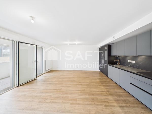 A ventre à Mérignac, Appartement T4 de 92 m2 avec parking