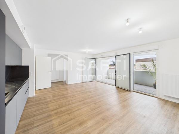 A ventre à Mérignac, Appartement T4 de 92 m2 avec parking