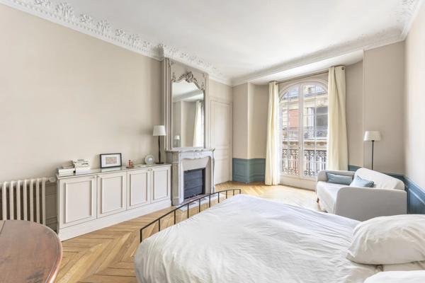 Appartement Paris 17e - PIERRE DEMOURS