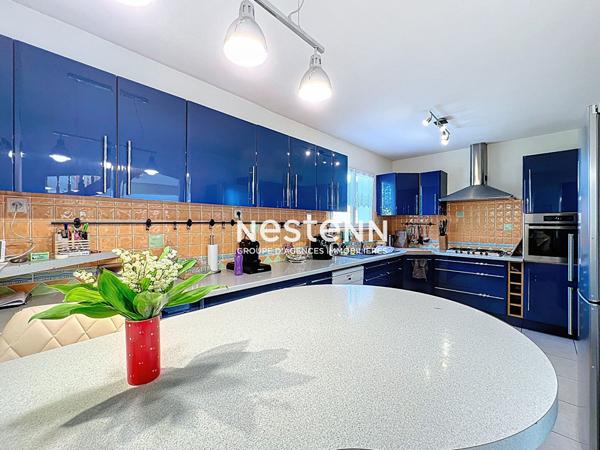 Maison familiale de 260 m² baignée de lumière, terrain de 1300 m² sans vis-à-vis