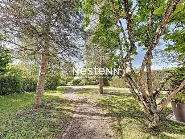 Maison familiale de 260 m² baignée de lumière, terrain de 1300 m² sans vis-à-vis