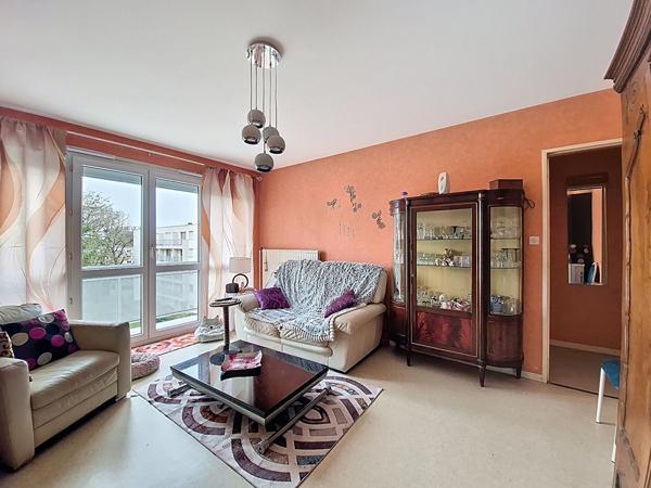 SAINT SEBASTIEN SUR LOIRE - Appartement T2 . Un investissement serein, dans un cadre de vie agréable, à deux pas de Nantes.