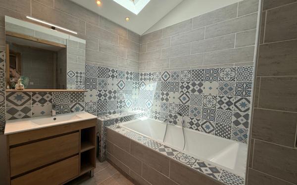 Appartement à vendre    2 pièces • 47,15 m2 Puget-Ville